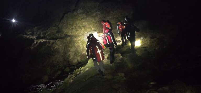 Returning from Crowden Head