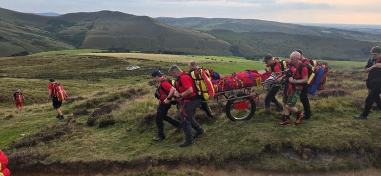 Approaching the Vehicles on Kinder Low End