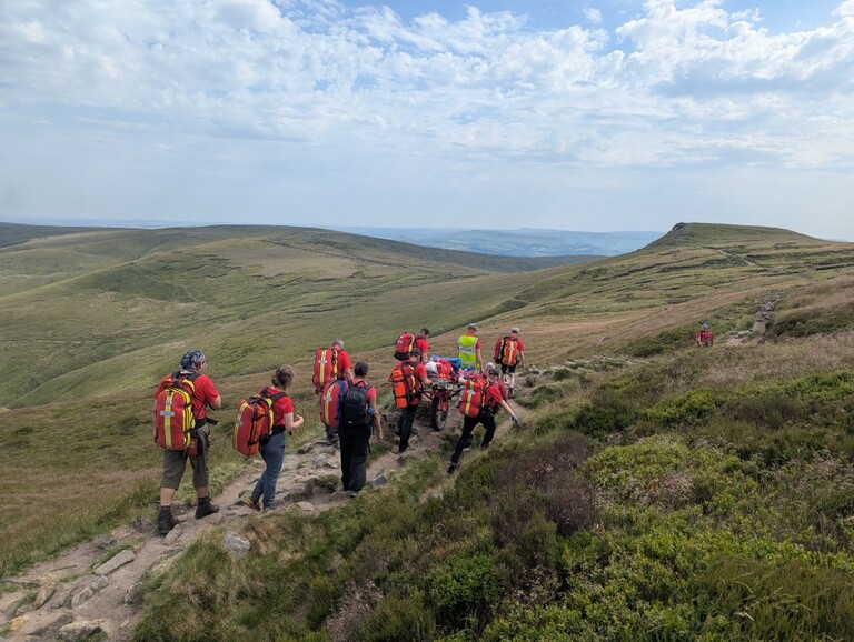 Stretcher party on the Southern Edges